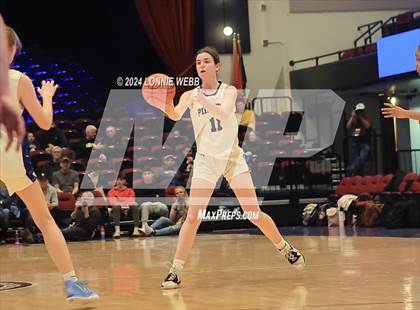 Thumbnail 1 in Pearl River vs Hendrick Hudson (NYSPHSAA Section 1 Class A Semifinal) photogallery.
