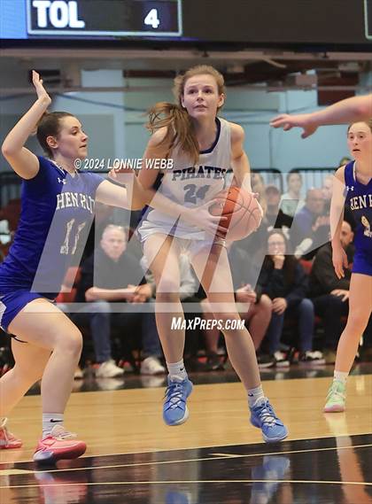 Thumbnail 1 in Pearl River vs Hendrick Hudson (NYSPHSAA Section 1 Class A Semifinal) photogallery.