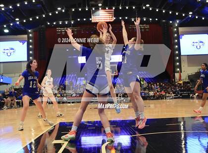 Thumbnail 2 in Pearl River vs Hendrick Hudson (NYSPHSAA Section 1 Class A Semifinal) photogallery.