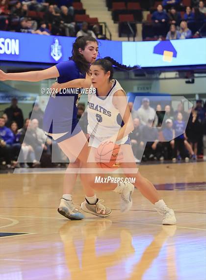 Thumbnail 1 in Pearl River vs Hendrick Hudson (NYSPHSAA Section 1 Class A Semifinal) photogallery.