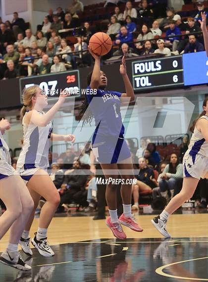 Thumbnail 3 in Pearl River vs Hendrick Hudson (NYSPHSAA Section 1 Class A Semifinal) photogallery.