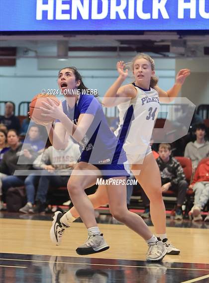 Thumbnail 3 in Pearl River vs Hendrick Hudson (NYSPHSAA Section 1 Class A Semifinal) photogallery.
