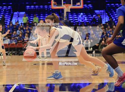 Thumbnail 2 in Pearl River vs Hendrick Hudson (NYSPHSAA Section 1 Class A Semifinal) photogallery.