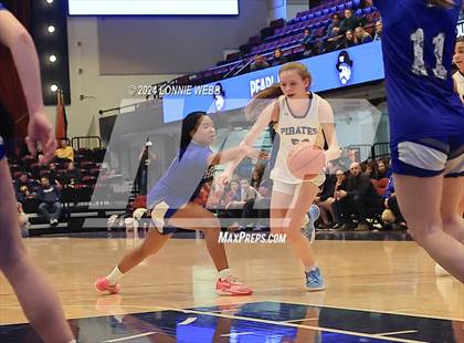 Thumbnail 1 in Pearl River vs Hendrick Hudson (NYSPHSAA Section 1 Class A Semifinal) photogallery.