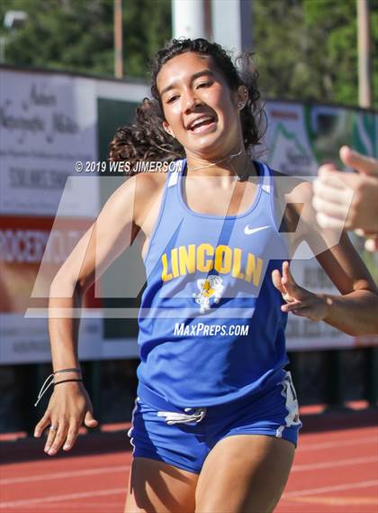 Thumbnail 1 in FVL Championship Trials (800 & 3200 Meter) photogallery.
