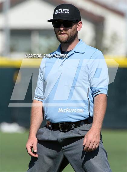 Thumbnail 1 in Santa Monica vs Francis Parker (67th Annual San Diego Lions Tournament) photogallery.
