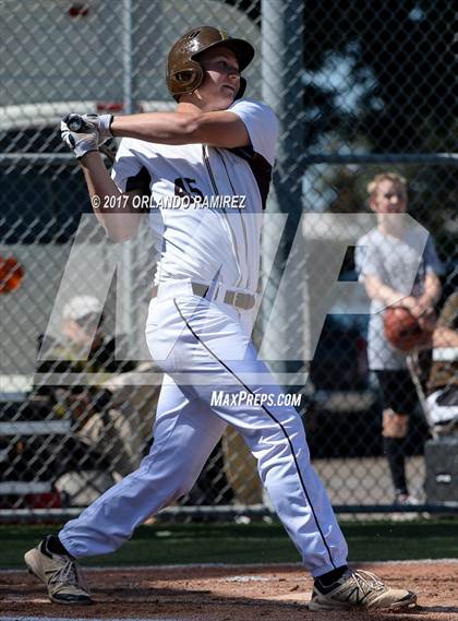 Thumbnail 2 in Santa Monica vs Francis Parker (67th Annual San Diego Lions Tournament) photogallery.