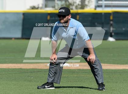 Thumbnail 3 in Santa Monica vs Francis Parker (67th Annual San Diego Lions Tournament) photogallery.