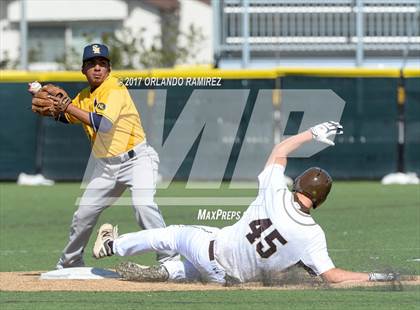 Thumbnail 2 in Santa Monica vs Francis Parker (67th Annual San Diego Lions Tournament) photogallery.