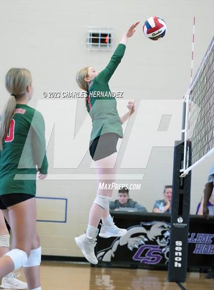 Thumbnail 2 in FR: The Woodlands @ College Station (A Teams) photogallery.
