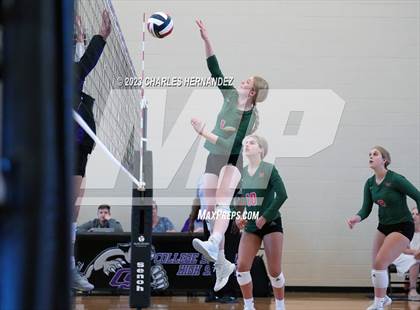 Thumbnail 1 in FR: The Woodlands @ College Station (A Teams) photogallery.