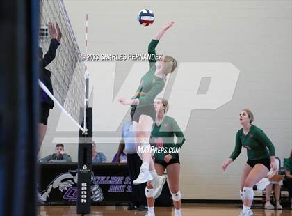 Thumbnail 2 in FR: The Woodlands @ College Station (A Teams) photogallery.