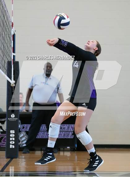 Thumbnail 3 in FR: The Woodlands @ College Station (A Teams) photogallery.