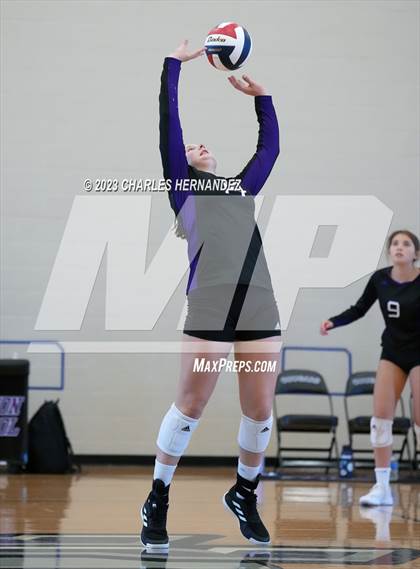 Thumbnail 1 in FR: The Woodlands @ College Station (A Teams) photogallery.