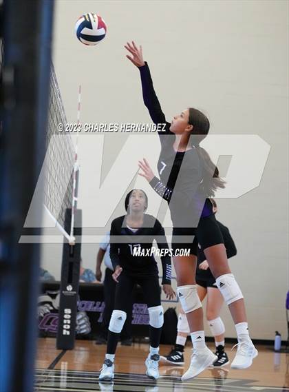Thumbnail 1 in FR: The Woodlands @ College Station (A Teams) photogallery.