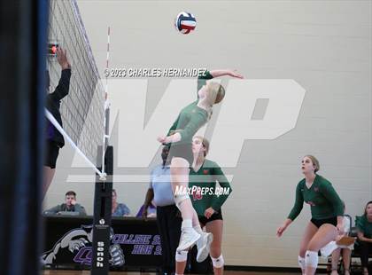 Thumbnail 1 in FR: The Woodlands @ College Station (A Teams) photogallery.