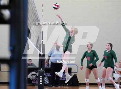 Thumbnail 1 in FR: The Woodlands @ College Station (A Teams) photogallery.