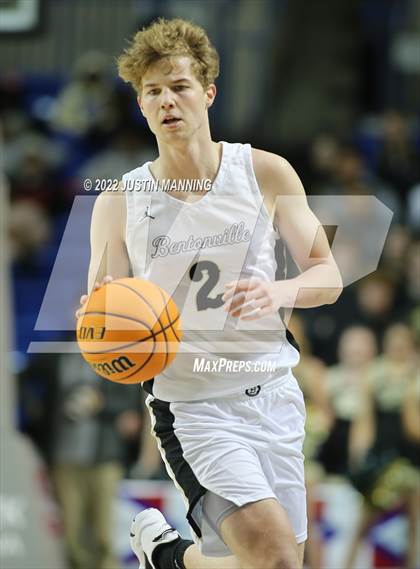 Thumbnail 3 in North Little Rock vs. Bentonville (AAA 6A State Final) photogallery.