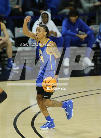 Thumbnail 2 in North Little Rock vs. Bentonville (AAA 6A State Final) photogallery.