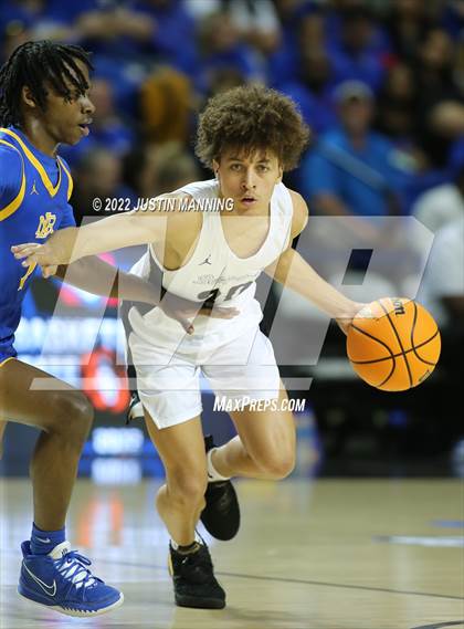 Thumbnail 2 in North Little Rock vs. Bentonville (AAA 6A State Final) photogallery.