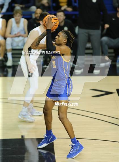 Thumbnail 3 in North Little Rock vs. Bentonville (AAA 6A State Final) photogallery.