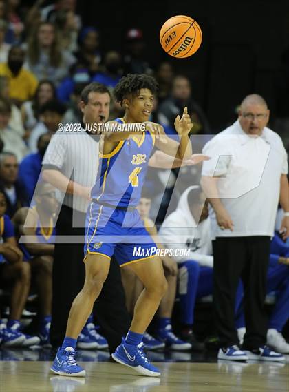 Thumbnail 1 in North Little Rock vs. Bentonville (AAA 6A State Final) photogallery.