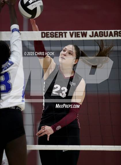 Thumbnail 3 in Sunnyside @ Desert View photogallery.