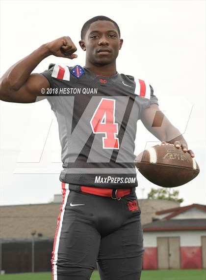 Thumbnail 3 in Mater Dei (Preseason Early Contenders Photo Shoot)  photogallery.