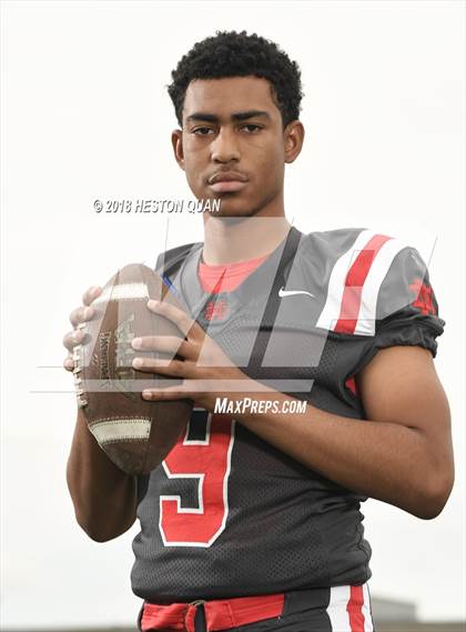 Thumbnail 3 in Mater Dei (Preseason Early Contenders Photo Shoot)  photogallery.