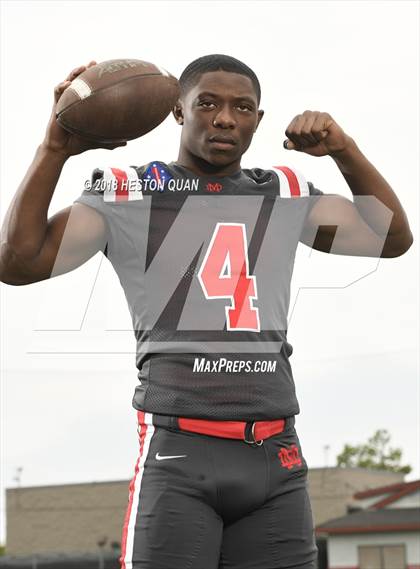 Thumbnail 3 in Mater Dei (Preseason Early Contenders Photo Shoot)  photogallery.