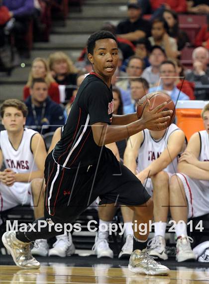 Thumbnail 1 in Monte Vista vs. Centennial (CIF State D1 Final) photogallery.