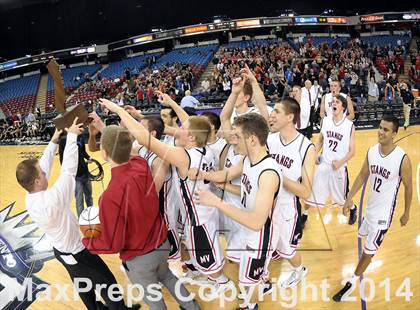 Thumbnail 2 in Monte Vista vs. Centennial (CIF State D1 Final) photogallery.