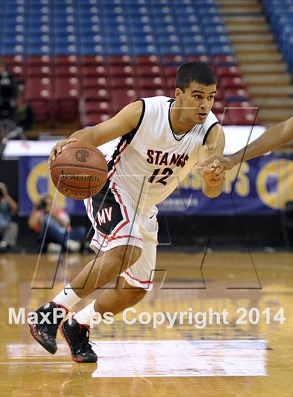 Thumbnail 1 in Monte Vista vs. Centennial (CIF State D1 Final) photogallery.