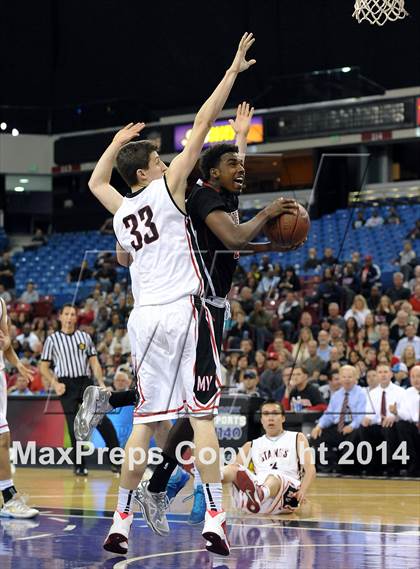 Thumbnail 1 in Monte Vista vs. Centennial (CIF State D1 Final) photogallery.