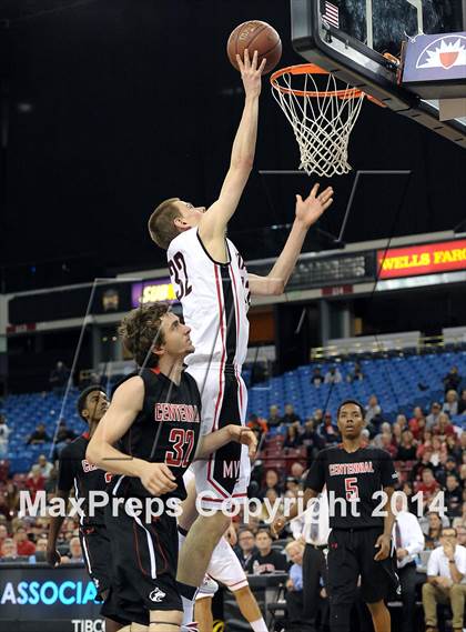 Thumbnail 3 in Monte Vista vs. Centennial (CIF State D1 Final) photogallery.