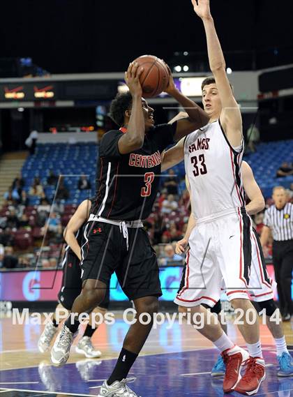 Thumbnail 1 in Monte Vista vs. Centennial (CIF State D1 Final) photogallery.