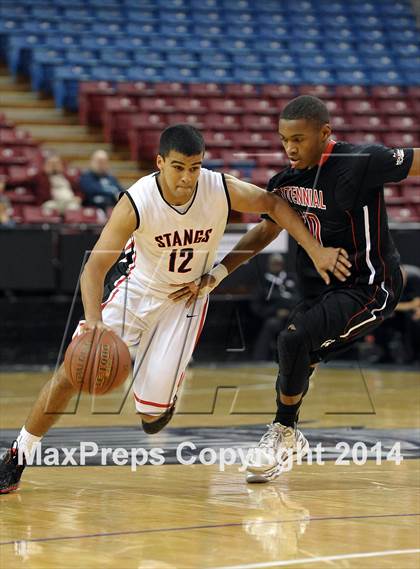 Thumbnail 2 in Monte Vista vs. Centennial (CIF State D1 Final) photogallery.