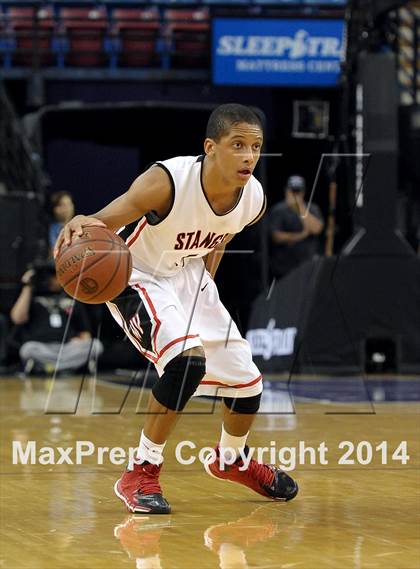 Thumbnail 3 in Monte Vista vs. Centennial (CIF State D1 Final) photogallery.
