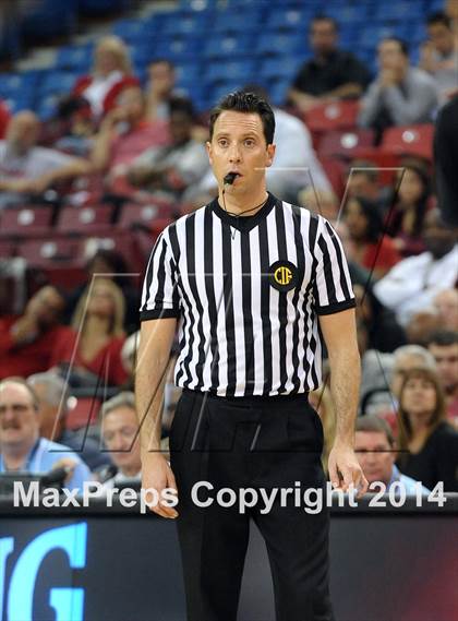 Thumbnail 1 in Monte Vista vs. Centennial (CIF State D1 Final) photogallery.