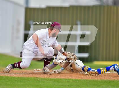 Thumbnail 3 in Anderson vs. Bastrop (AISD Tournament) photogallery.