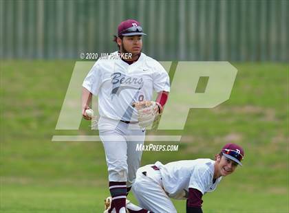 Thumbnail 2 in Anderson vs. Bastrop (AISD Tournament) photogallery.