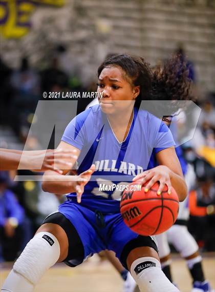Thumbnail 3 in Dillard @ St. Thomas Aquinas photogallery.