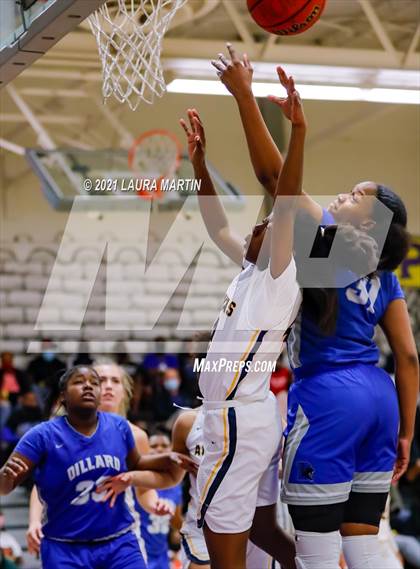 Thumbnail 1 in Dillard @ St. Thomas Aquinas photogallery.
