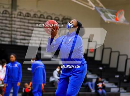 Thumbnail 2 in Dillard @ St. Thomas Aquinas photogallery.