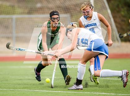 Thumbnail 2 in Rancho Bernardo vs. Mission Vista (CIF SDS D2 Final) photogallery.