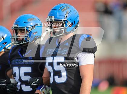 Thumbnail 2 in Rich vs. Milford (UHSAA 8 Man Final) photogallery.