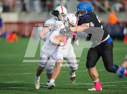 Thumbnail 1 in Rich vs. Milford (UHSAA 8 Man Final) photogallery.
