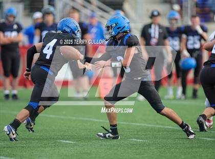 Thumbnail 3 in Rich vs. Milford (UHSAA 8 Man Final) photogallery.