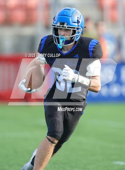 Thumbnail 1 in Rich vs. Milford (UHSAA 8 Man Final) photogallery.