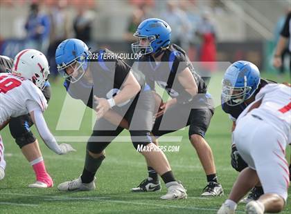 Thumbnail 1 in Rich vs. Milford (UHSAA 8 Man Final) photogallery.